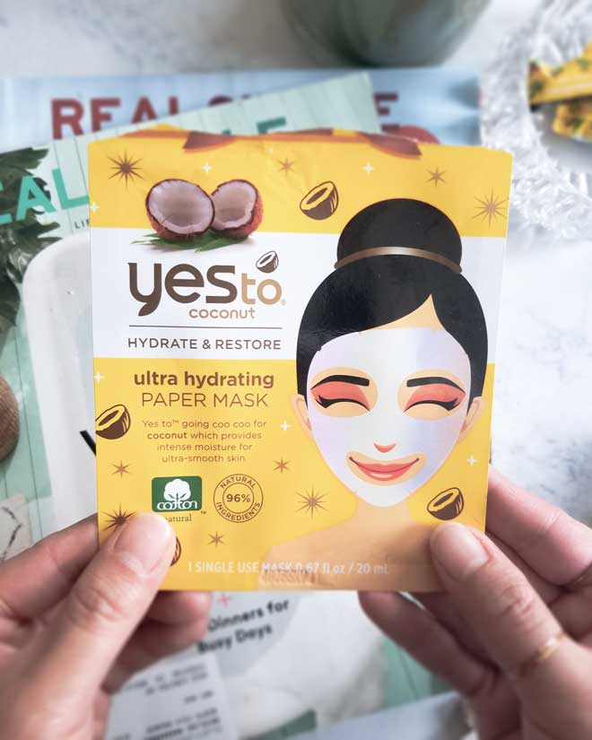 Yes-To-Coconut-Ultra-Hydrating-Paper-Mask-Review Yes to coconut mask burns