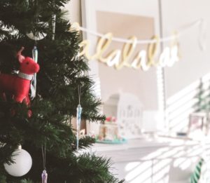Is it possible to celebrate Christmas with little to no money? It is by shifting your focus and little creativity. (How to Celebrate Christmas Broke // mintysunday.com #savemoney #christmas #holidayseason)