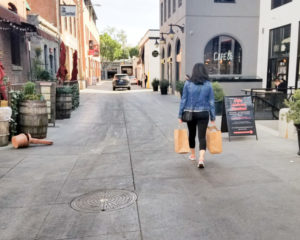 How to Quit Buying Things: 10 Things I Stopped Buying Things to Save Money. // mintysunday.com #savingmoney #savings #moneytips #frugal #frugalliving