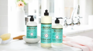 gift for moms grove collaborative mrs meyers set