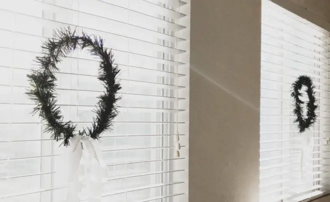 How I Simplified Holiday Decor 2018